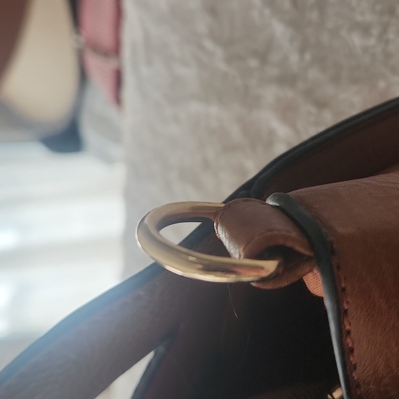 PEARL BEE Vegan Leather Clutch - Picture 3 of 5